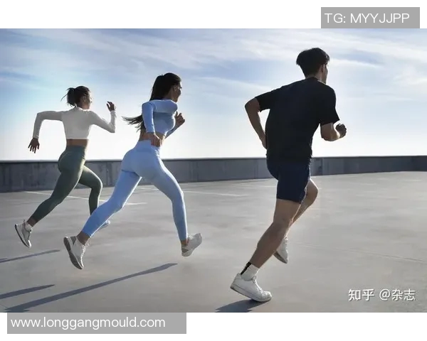 有氧运动助力健康生活全面解析如何通过有氧运动提高身体素质与心肺功能